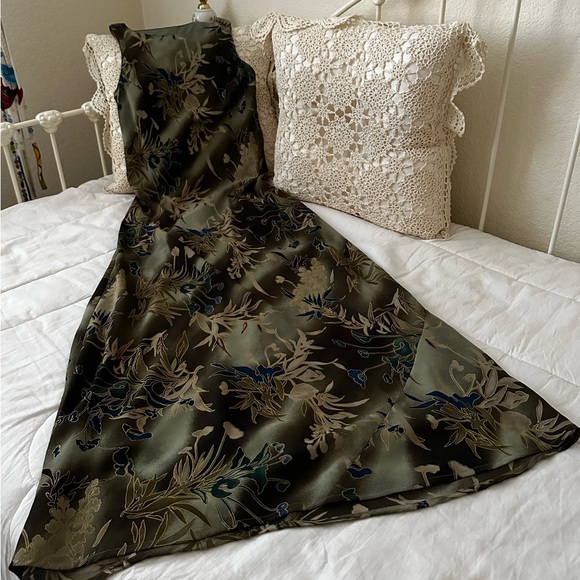 Juniors Maxi Dress - Picture 6 of 12